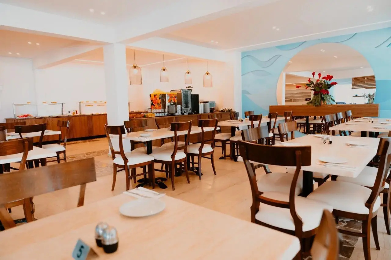 Photo - Penelope Beach Hotel Apts