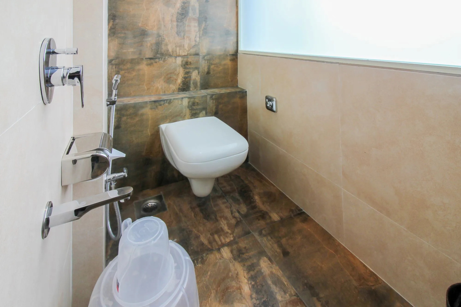 Photo - FabHotel Aksa International