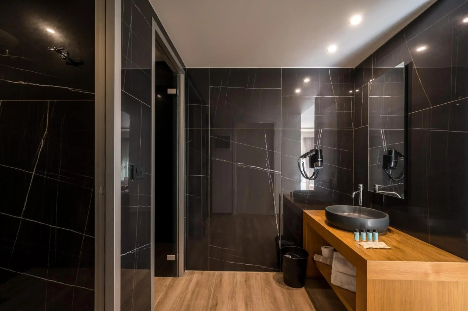 Photo - Meropi Hotel & Apartments