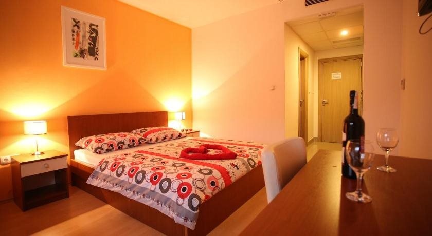 Hotel Medium