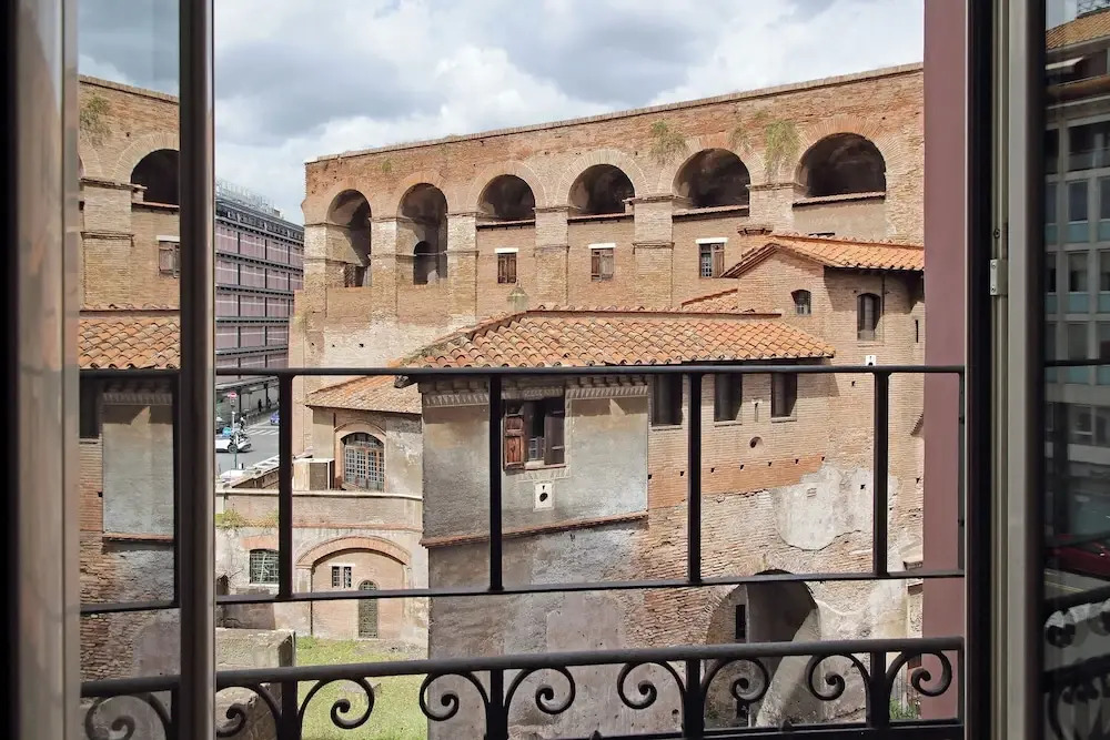 Photo - Romulus Rooms by Hostand