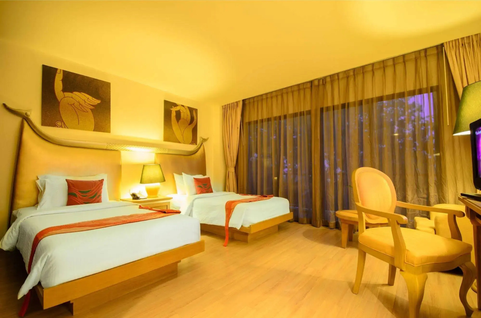 Photo - The StandardX, Bangkok Phra Arthit