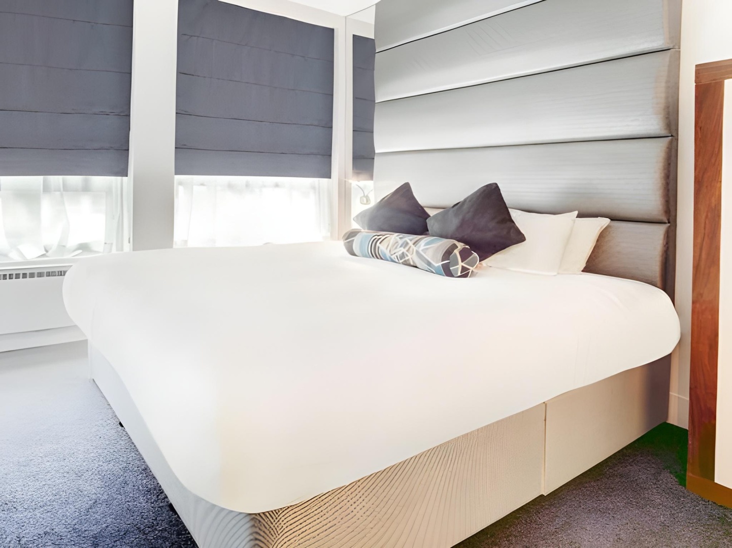 Photo - Sandman Signature Newcastle Hotel