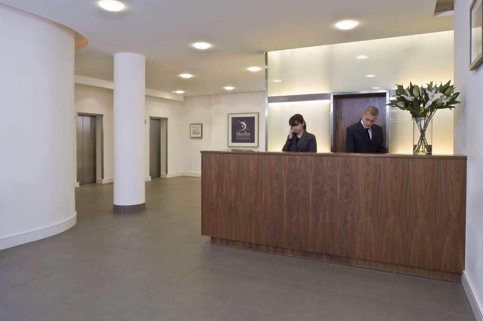 Foto - Marlin Aldgate Tower Bridge