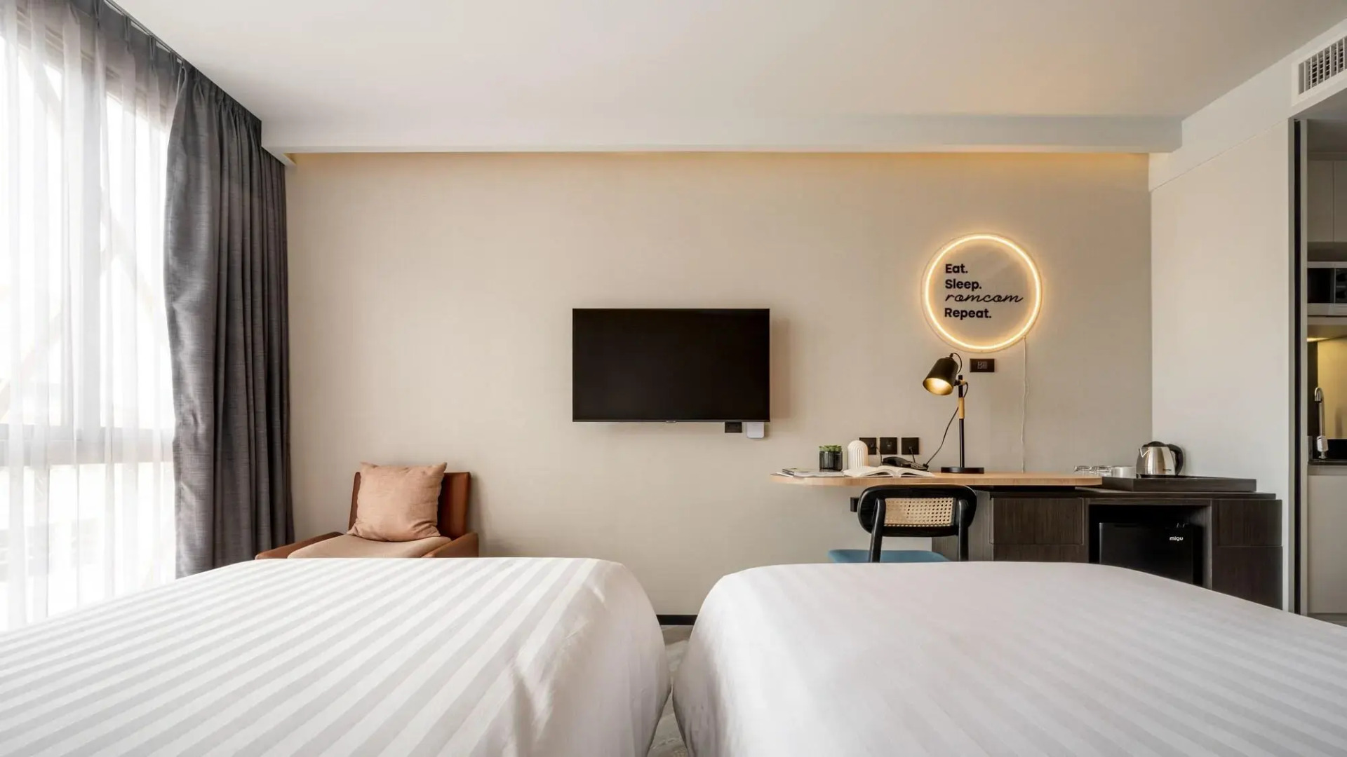 Photo - Seekers Finders Rama IV Hotel SureStay Collection by BW