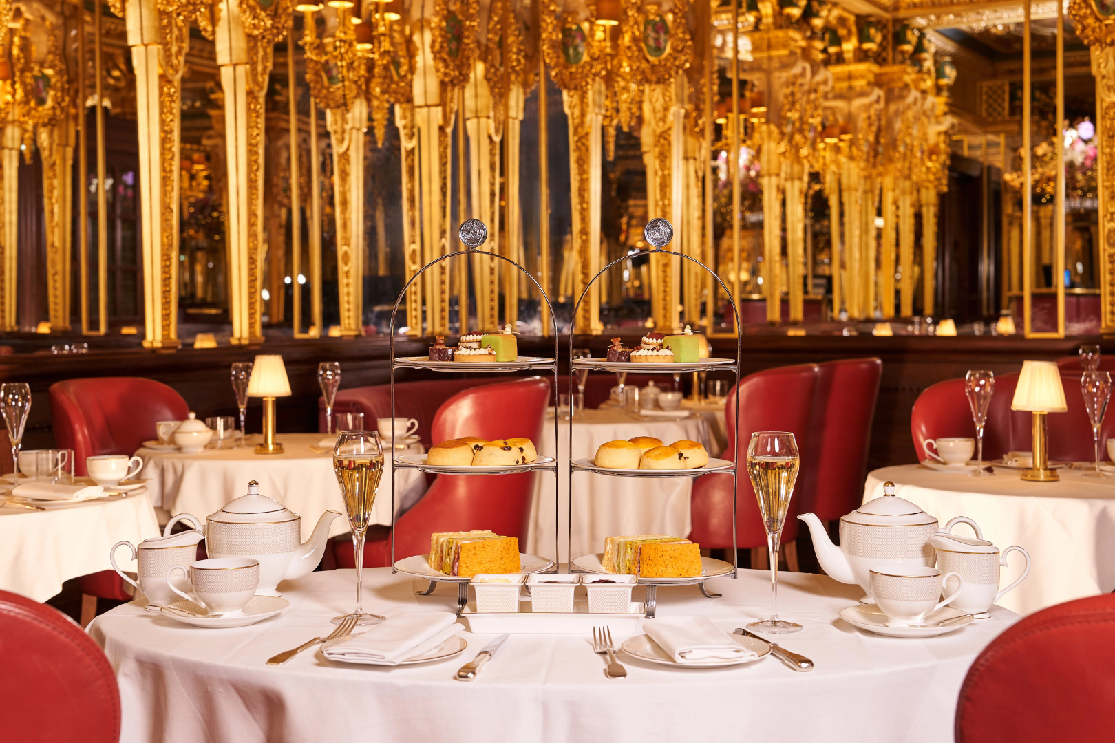 Photo - Hotel Cafe Royal, London