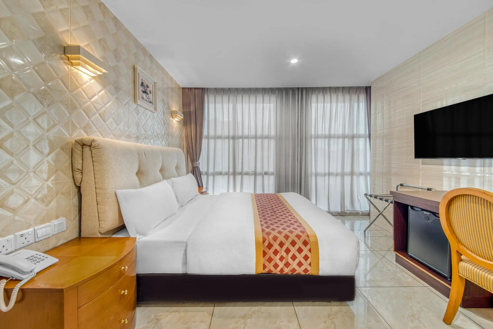 Photo - Suwara Hotel