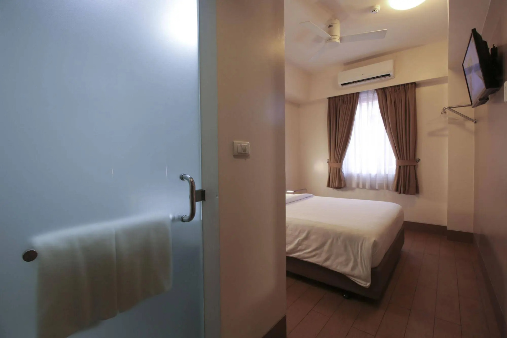 Foto - Red Planet Quezon City Timog