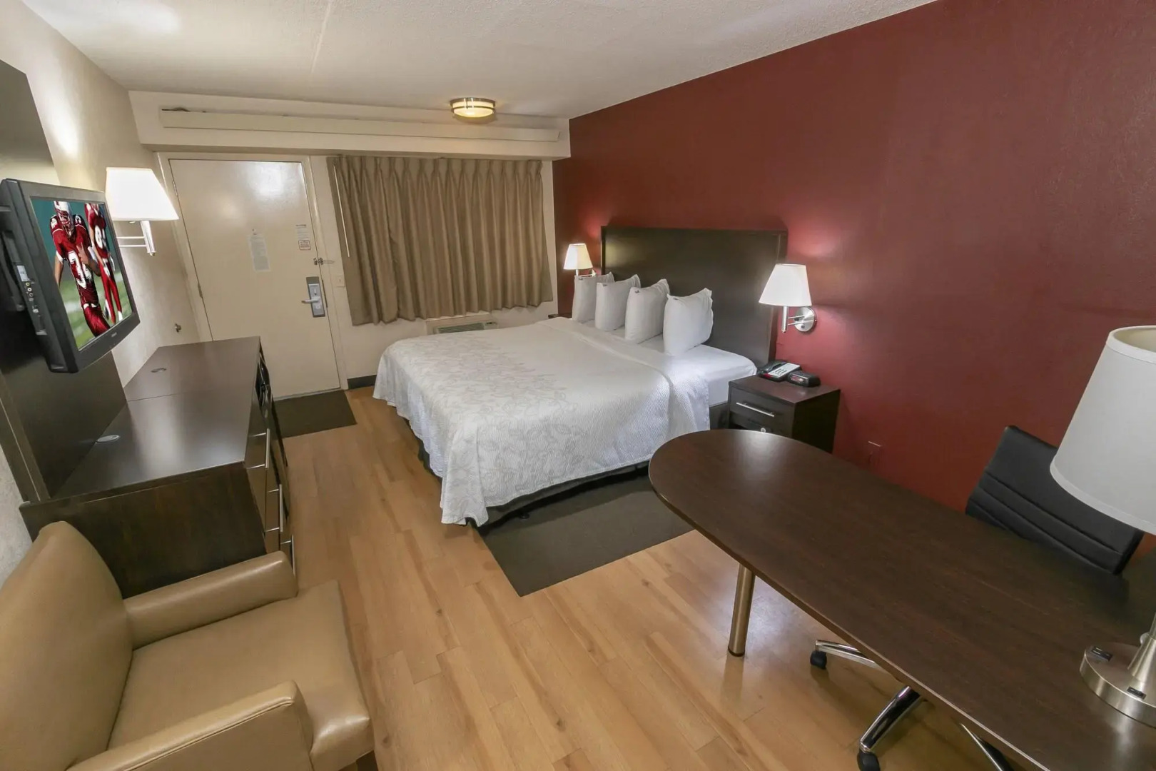 Photo - Red Roof Inn PLUS+ Washington DC - Alexandria