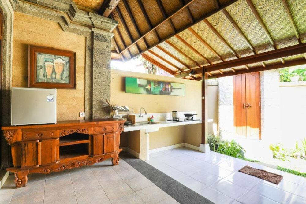 Photo - Sari Bamboo Bungalows