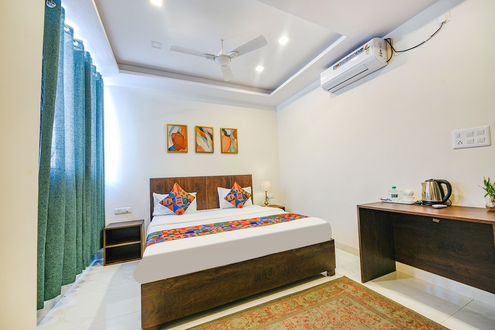 Fabhotel Jaswinder Bhawan