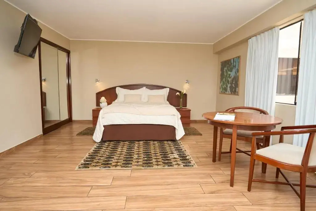 Foto - Hotel Park Suites
