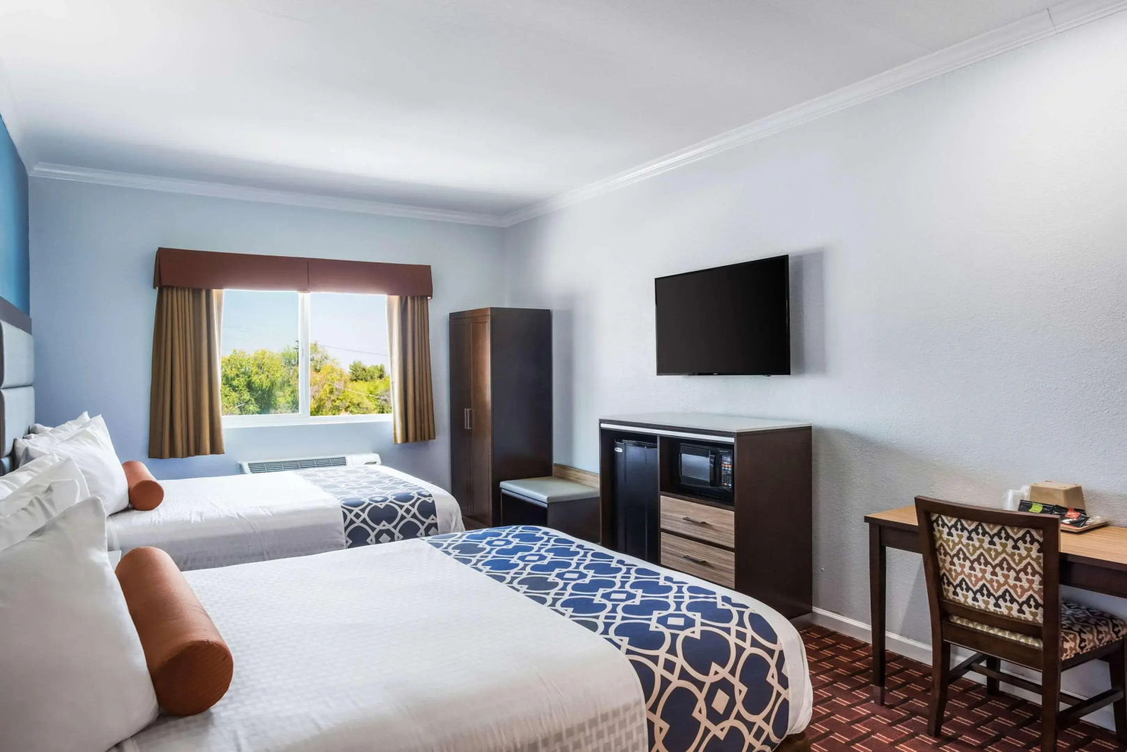 Foto - Rodeway Inn & Suites Pasadena