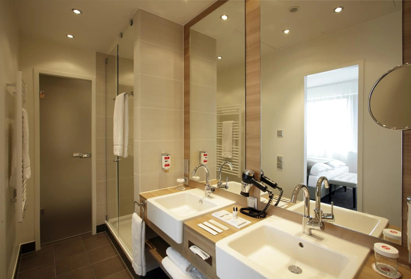 Photo - H4 Hotel Berlin Alexanderplatz