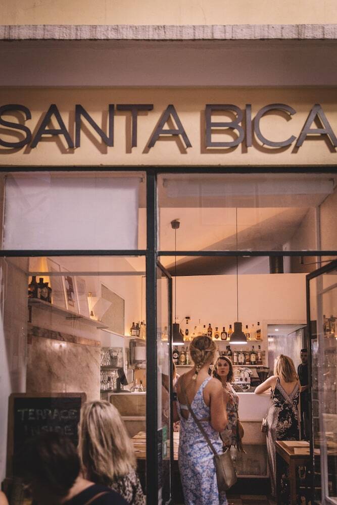 Foto - Santa Bica Eat Drink & Sleep