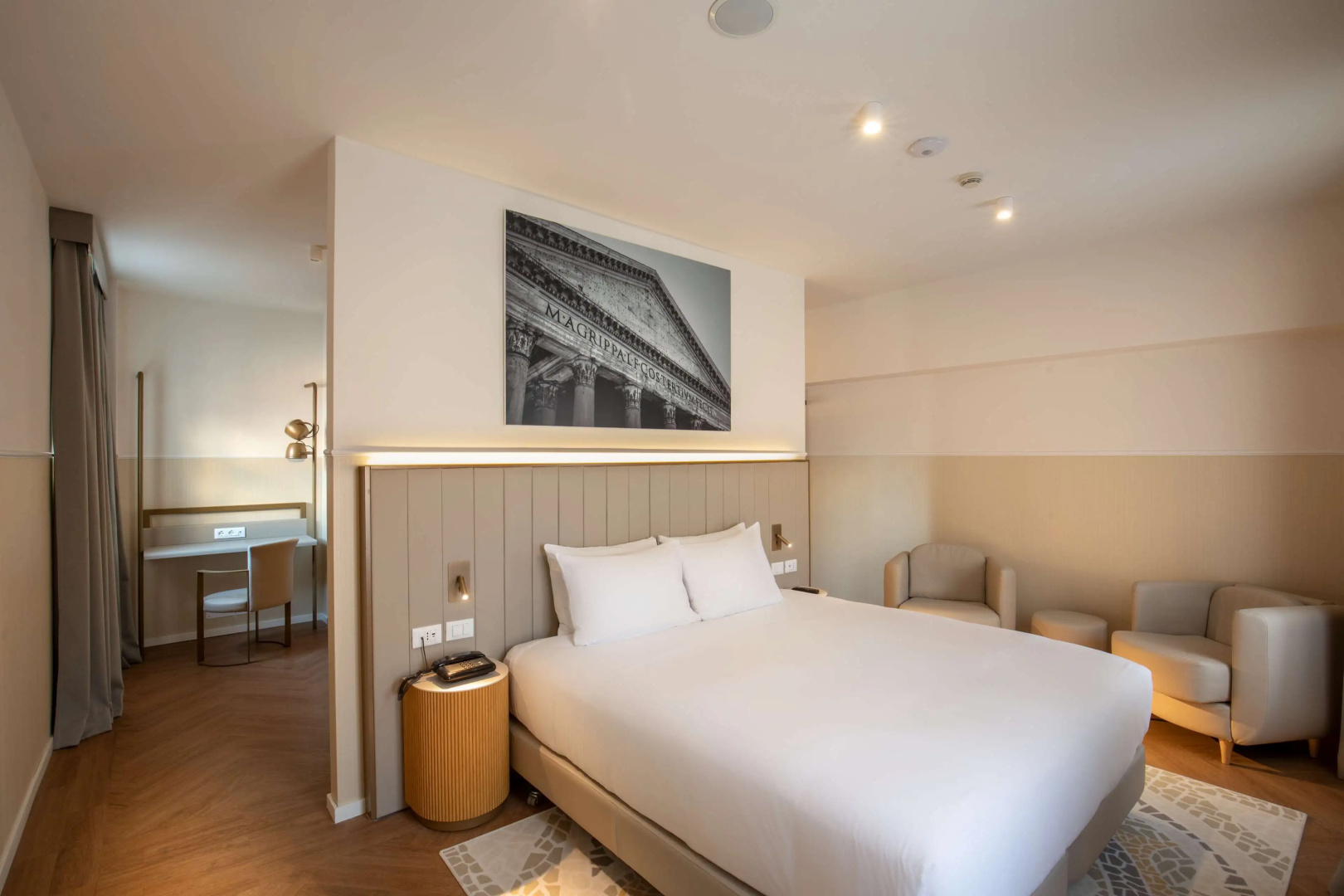 Foto - Cosmopolita Rome Colosseum, Tapestry Collection by Hilton