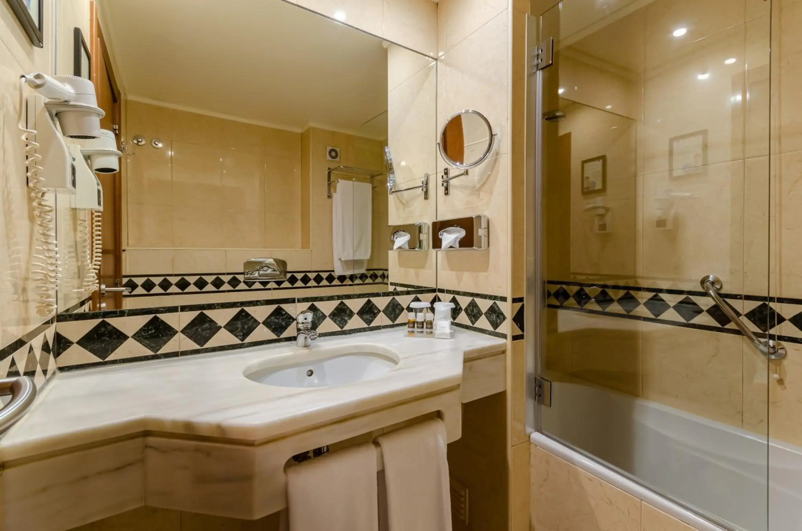 Foto - TURIM Restauradores Hotel