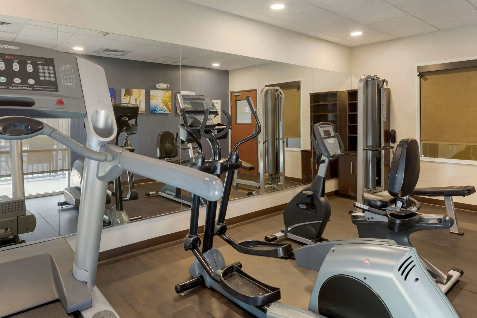 Photo - Comfort Suites Ontario Airport Convention Center