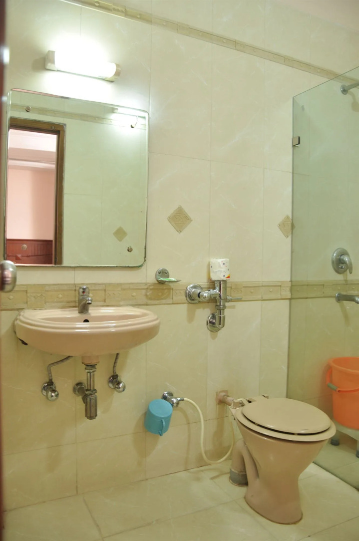 Photo - Hotel Legend International -Just a min walk from New Delhi Railway Station