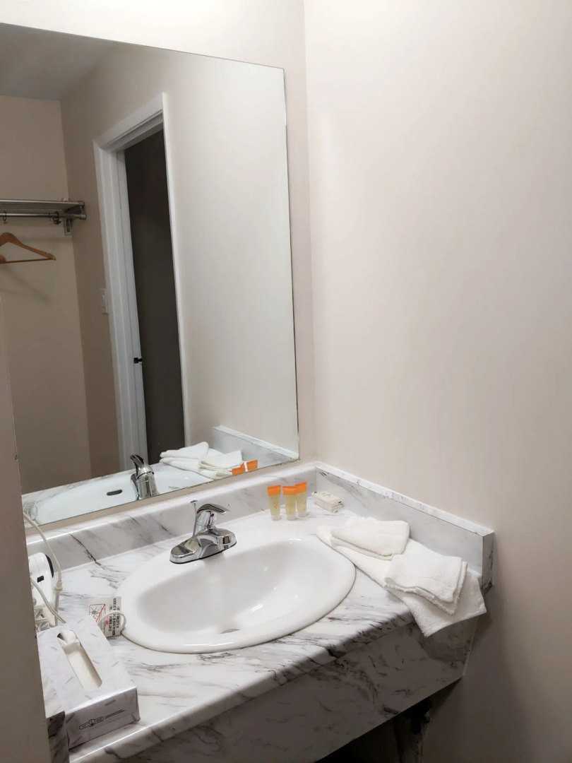 Foto - Falls Lodge & Suites