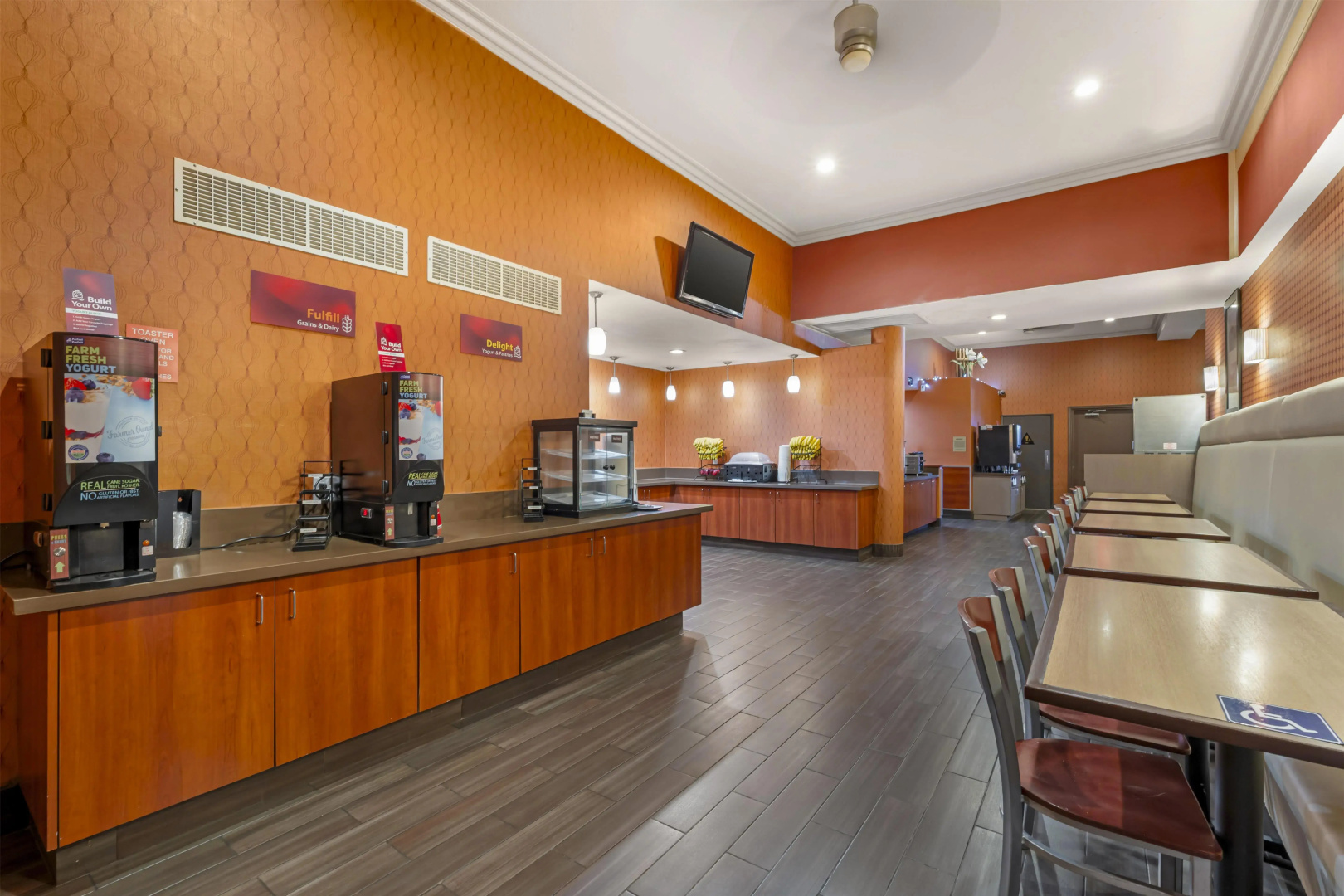 Photo - Best Western Plus Stovall's Inn