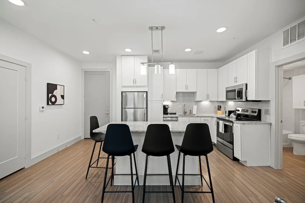 Photo - Placemakr Downtown Austin