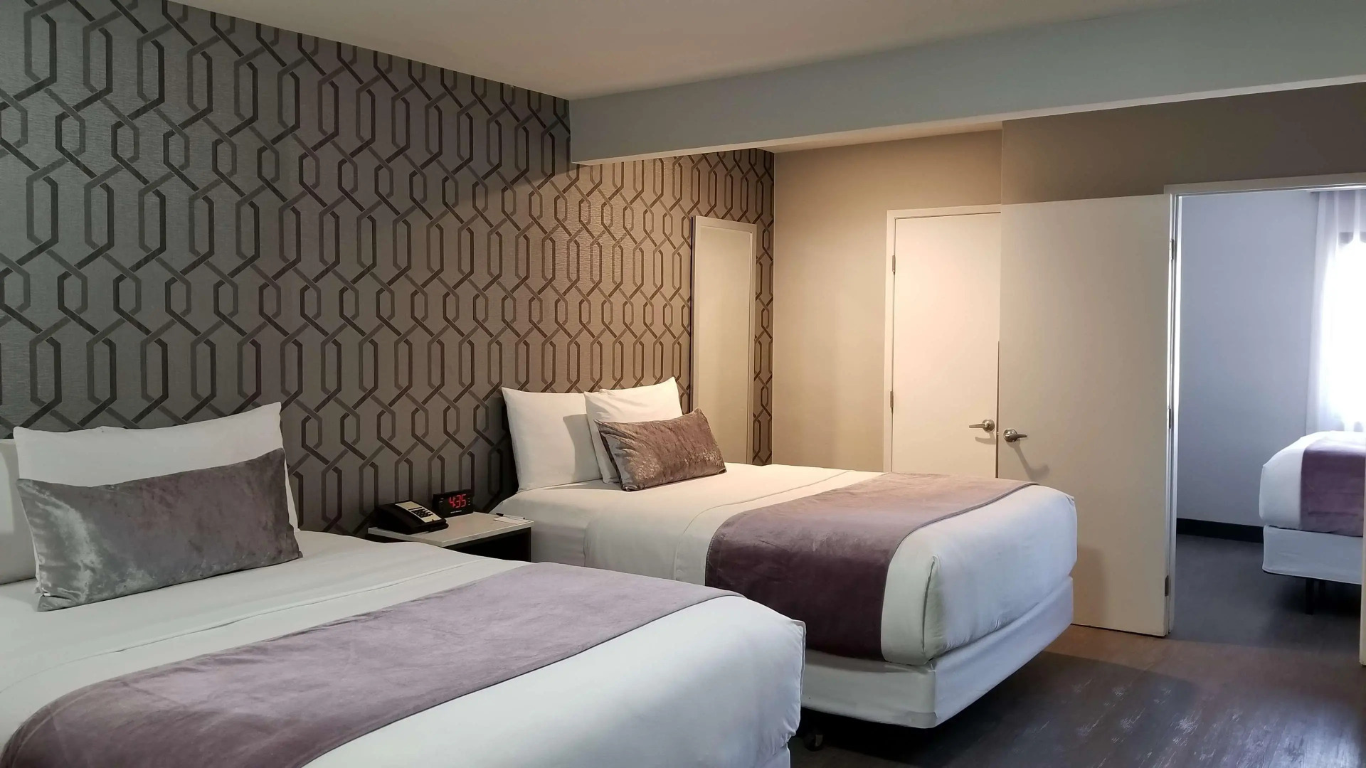 Foto - Sunset West Hotel, SureStay Collection By Best Western