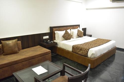 Shilpi Hill Resort