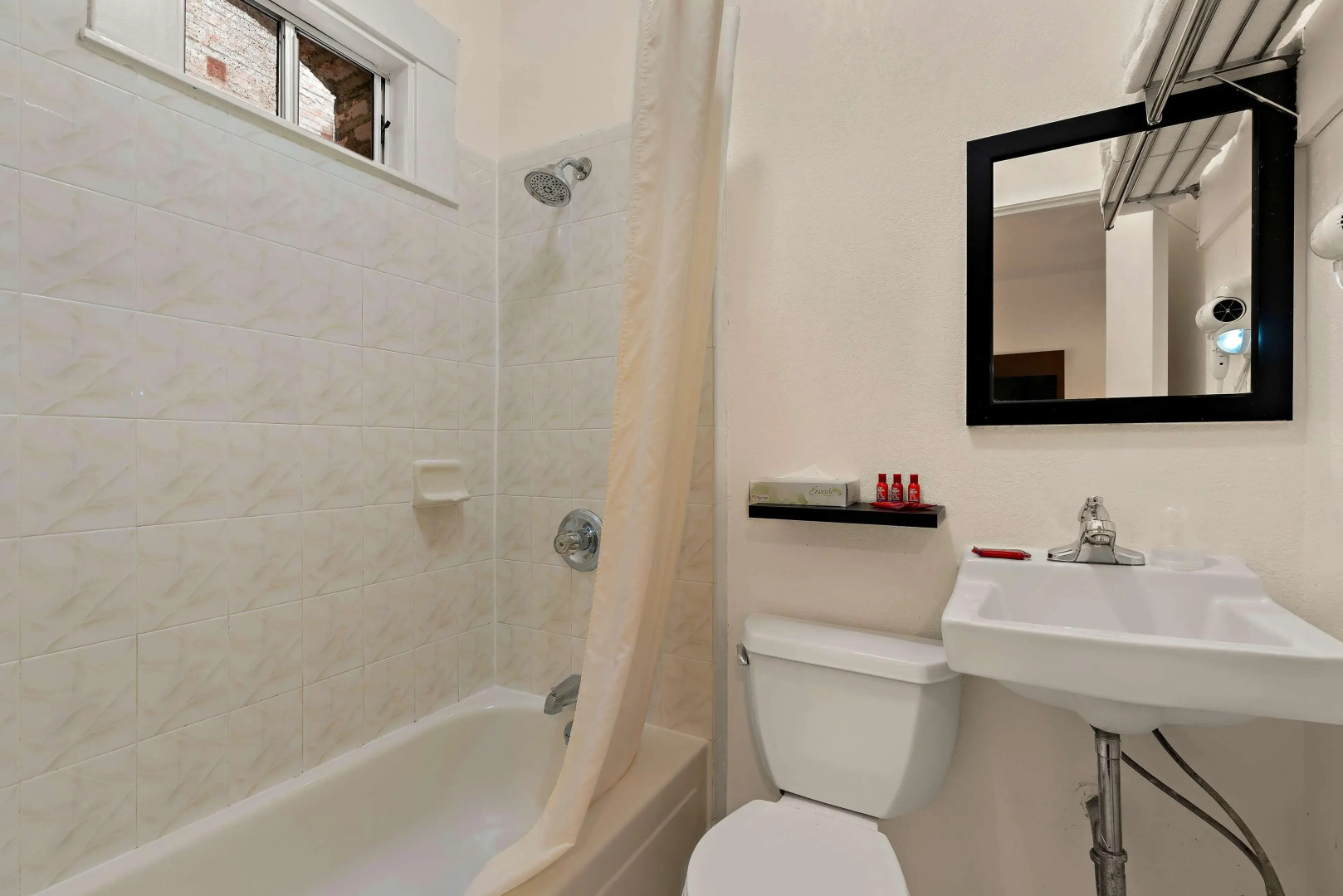 Photo - Mithila San Francisco - SureStay Collection by Best Western
