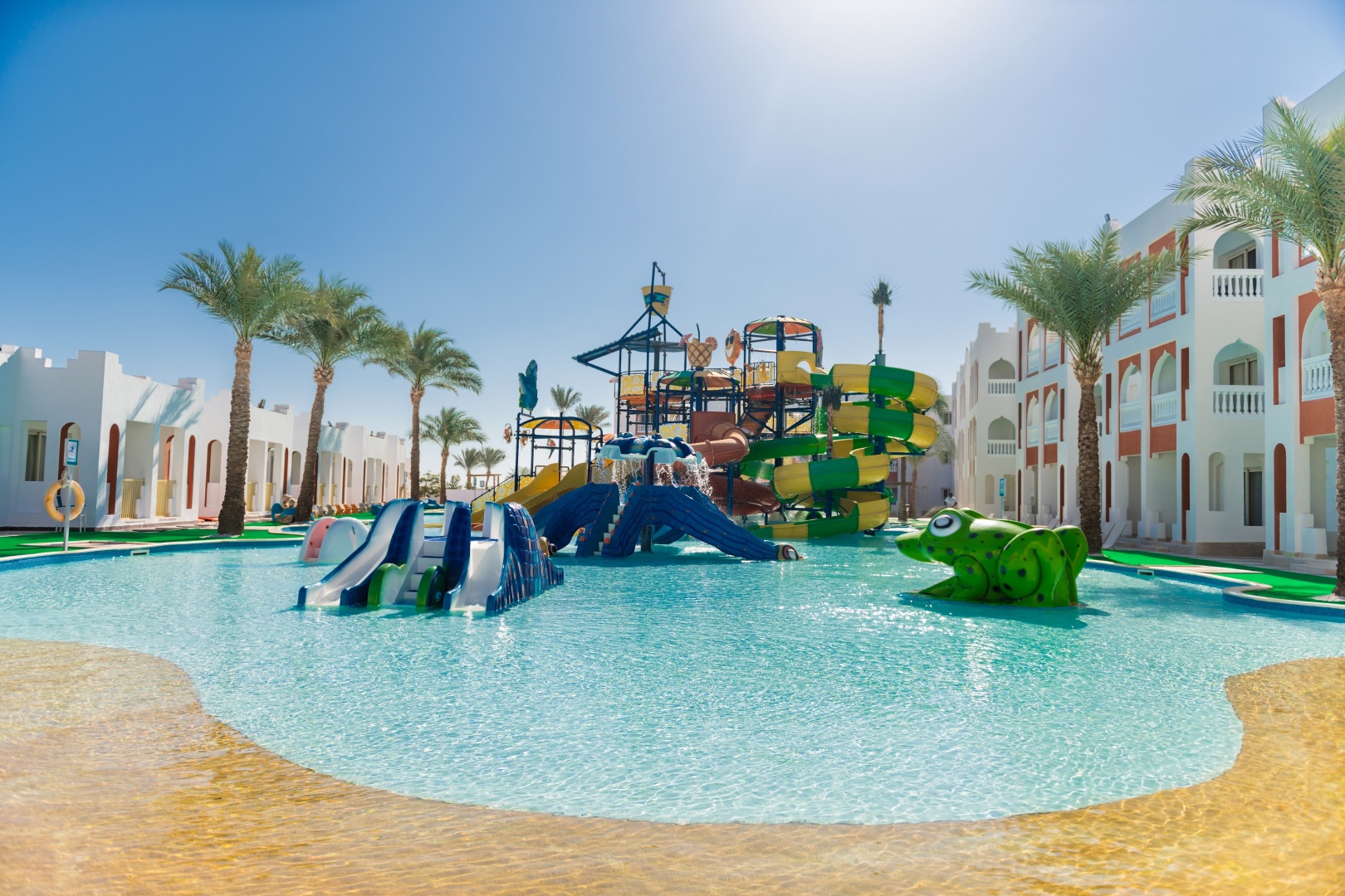 Photo - Sunrise Diamond Beach Resort -Grand Select