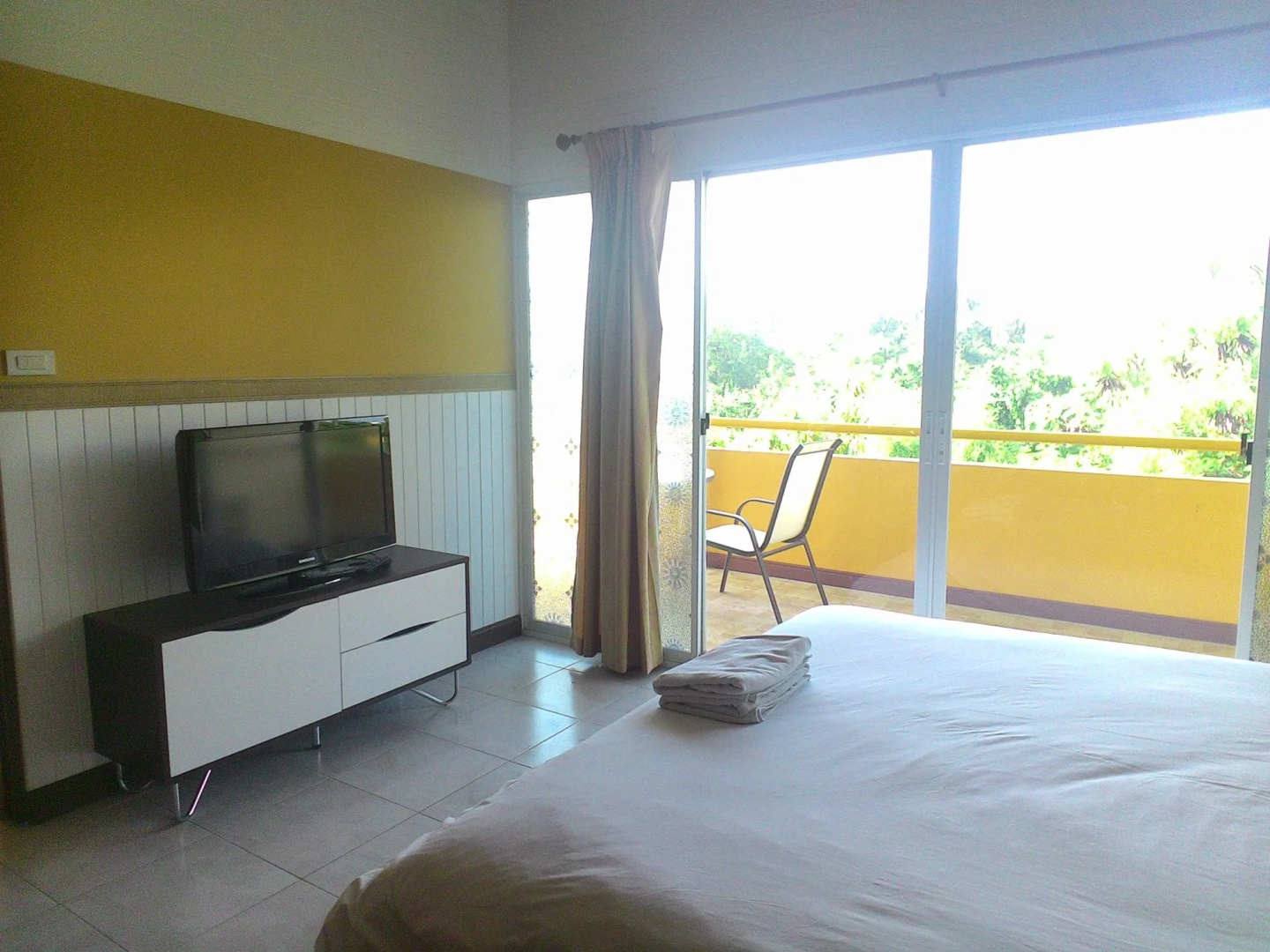 Photo - Luna Hut Resort Hua Hin