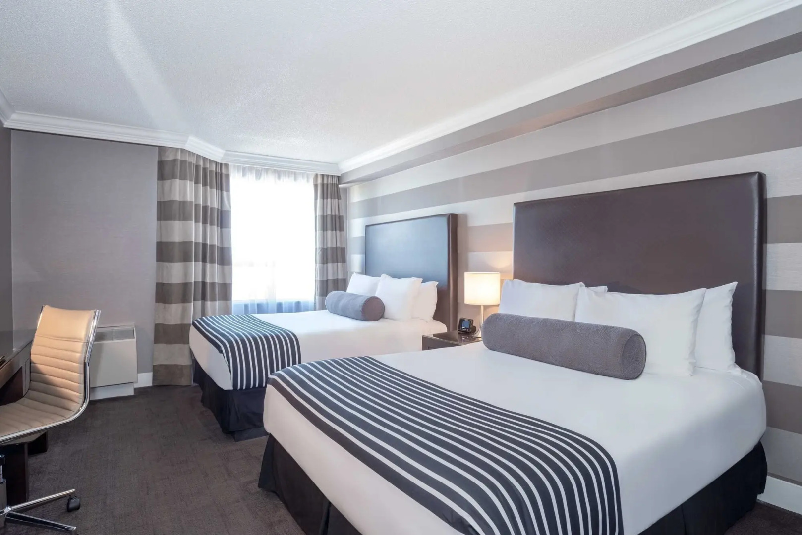 Foto - Sandman Signature Mississauga Hotel