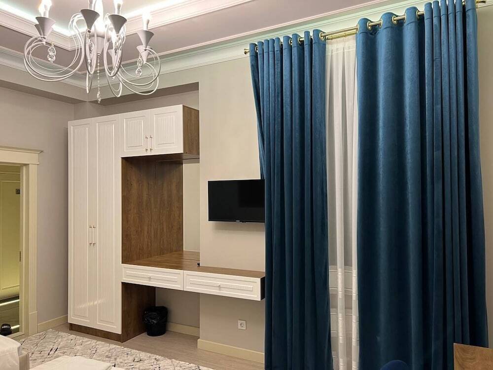 Photo - Nur Makon Hotel