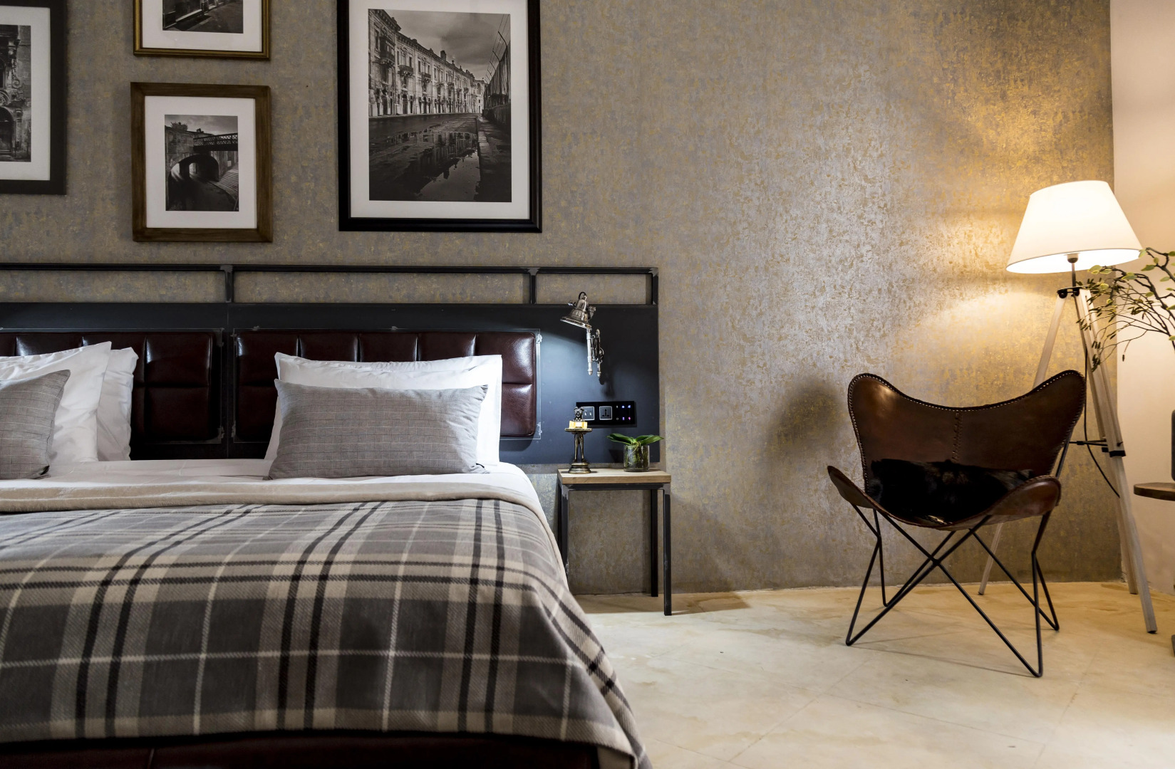 Photo - AX The Saint John