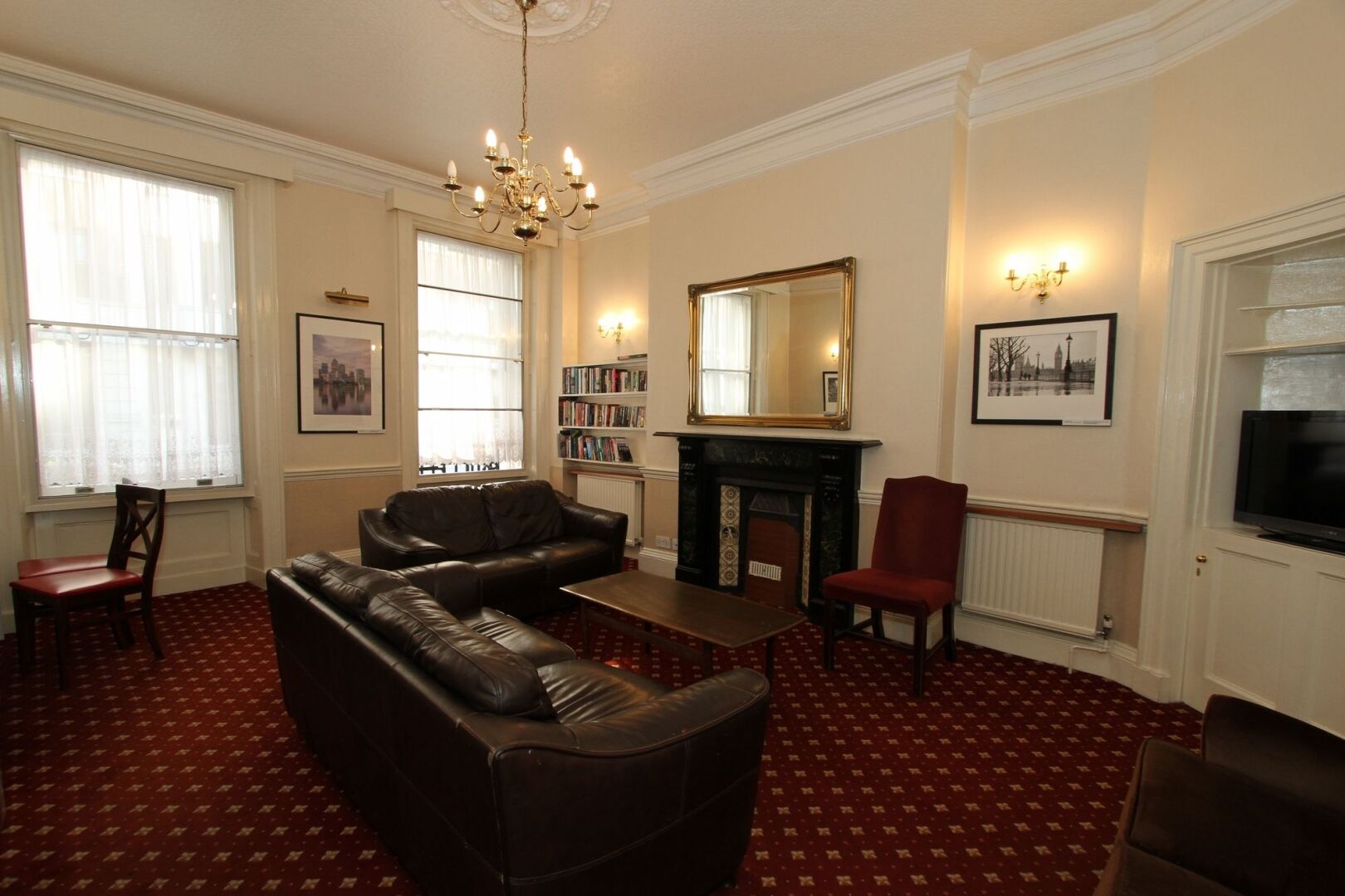 Foto - Ridgemount Hotel