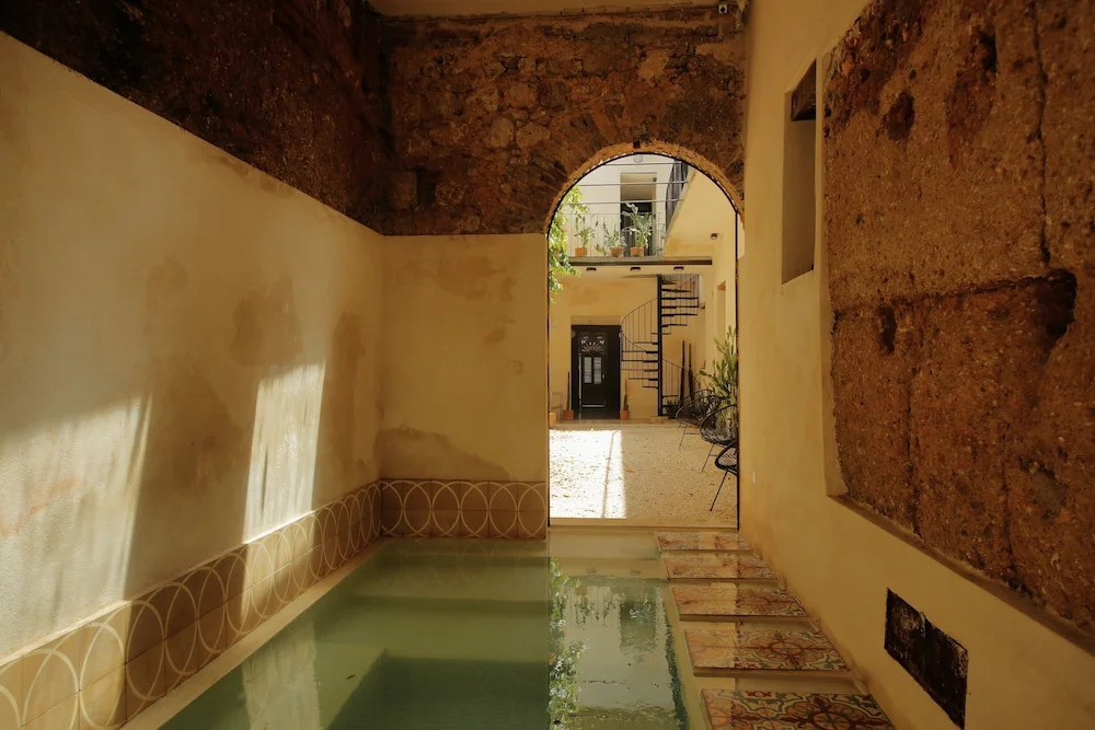 Foto - FIXIE LOFTS - Colonial Villa Suites with Pool