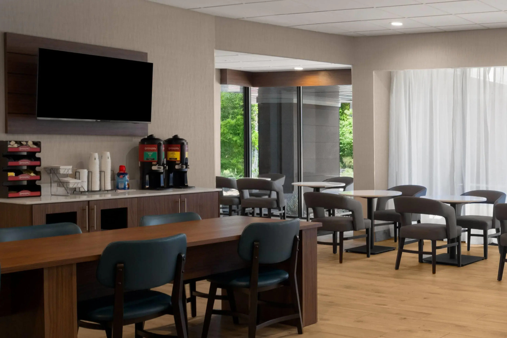 Foto - La Quinta Inn & Suites by Wyndham Nashville Airport/Opryland