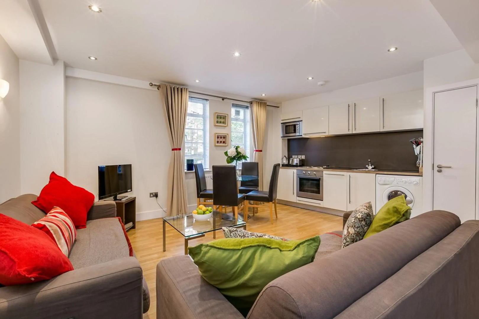 Photo - Nell Gwynn Chelsea Accommodation