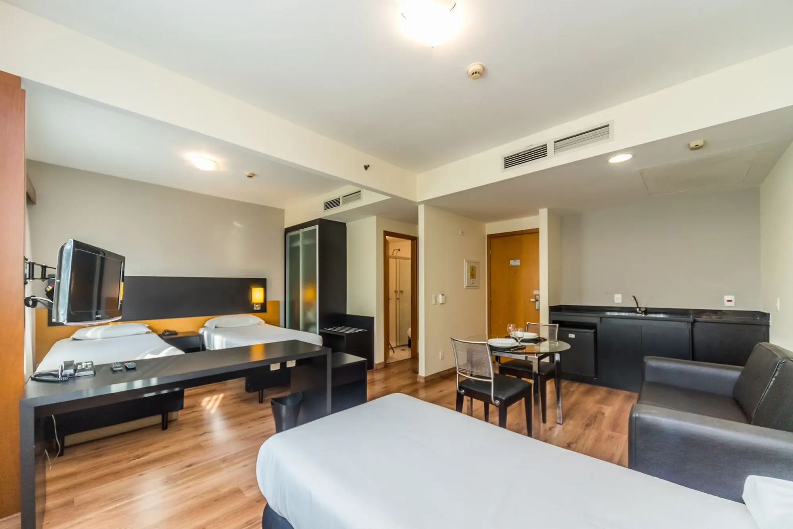 Foto - Paraíso Suítes by Charlie