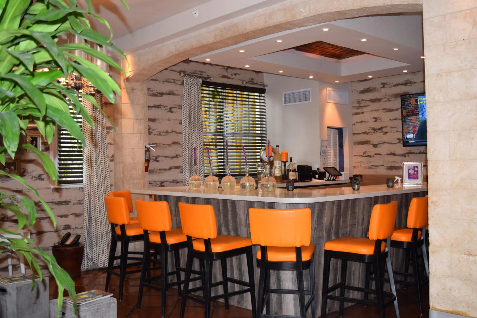 Photo - Shelley Hotel