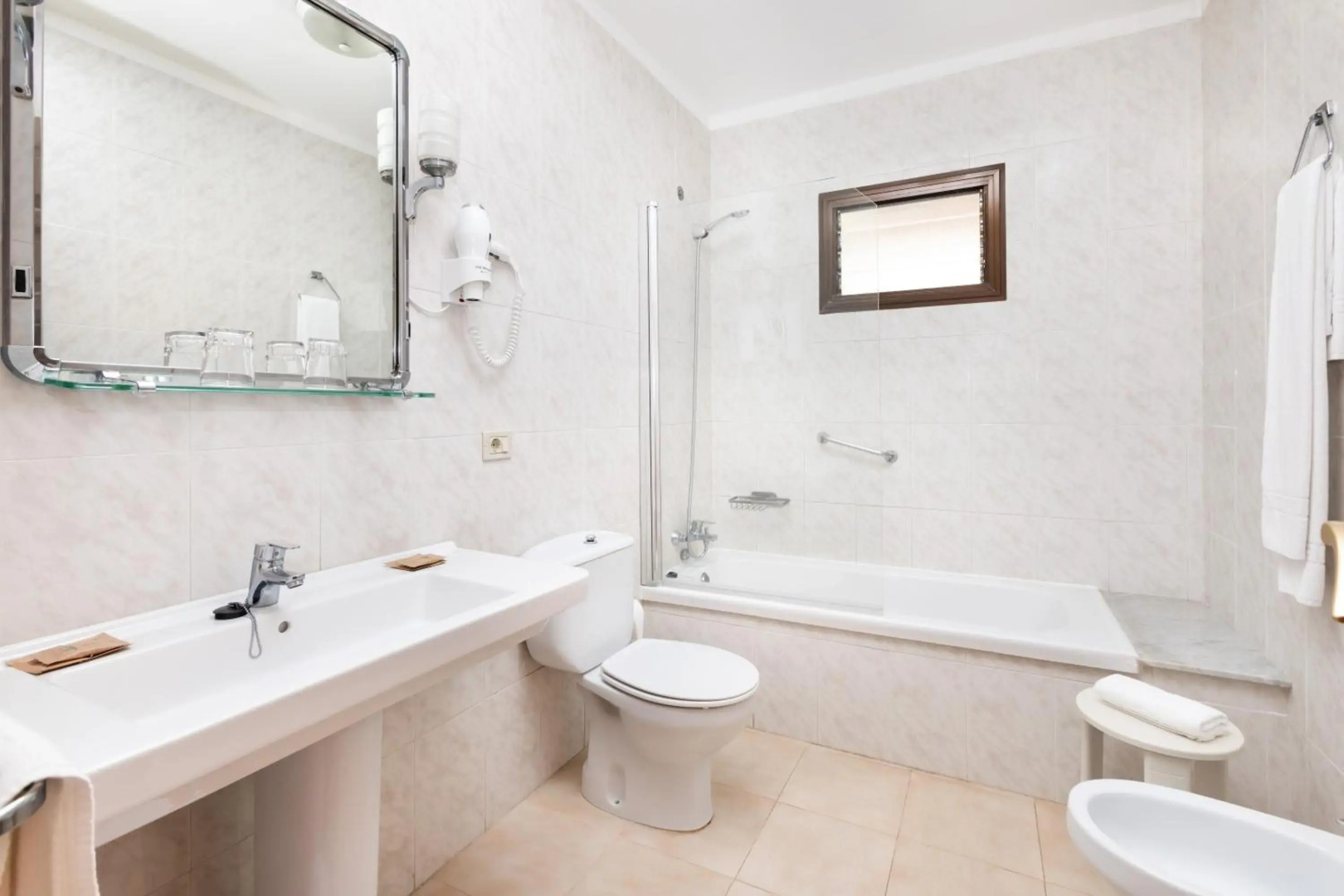 Photo - Hotel Don Manolito