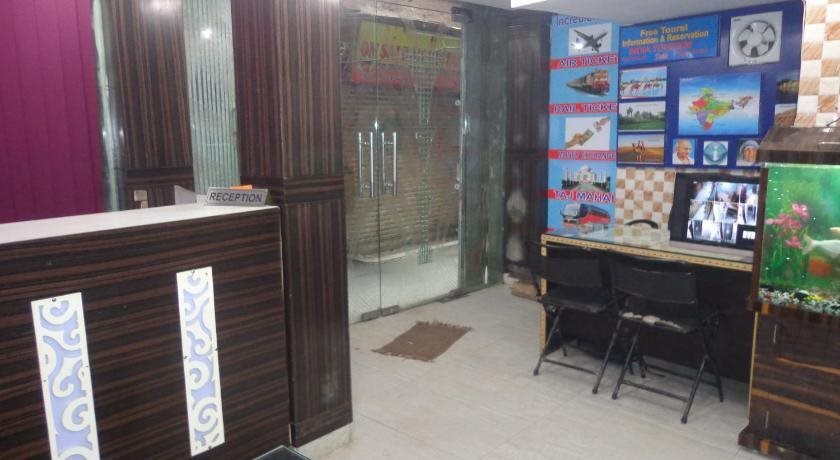 Foto - HOTEL DARPAN PALACE -New Delhi Railway Station