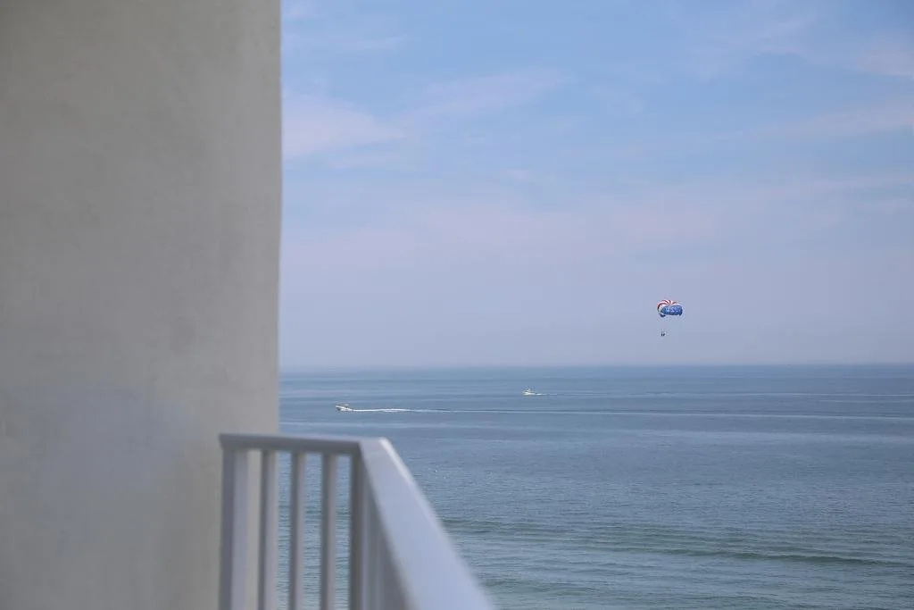 Photo - Surfbreak Virginia Beach Oceanfront, an Ascend Collection Hotel