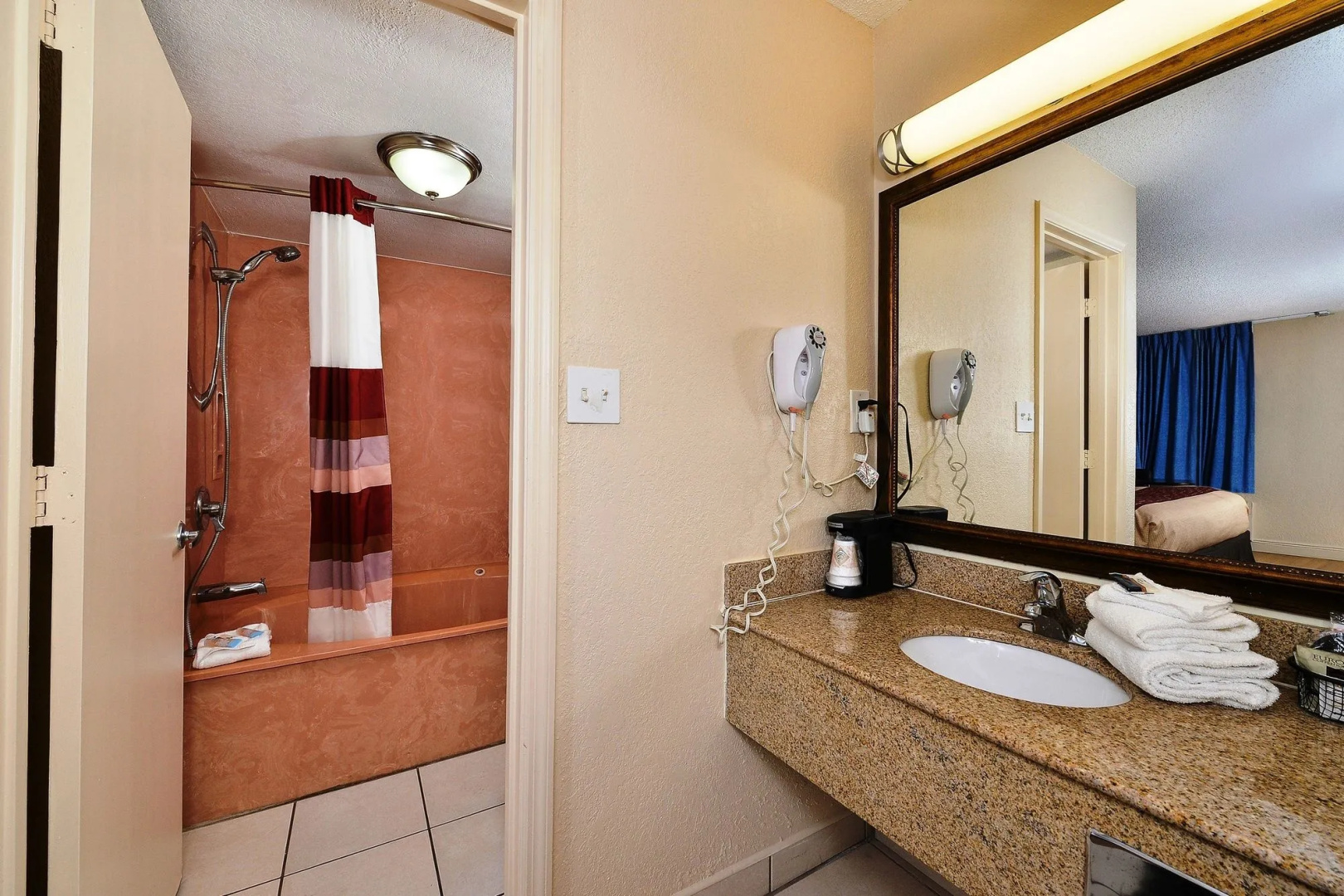 Photo - Red Roof Inn Orlando South - Florida Mall