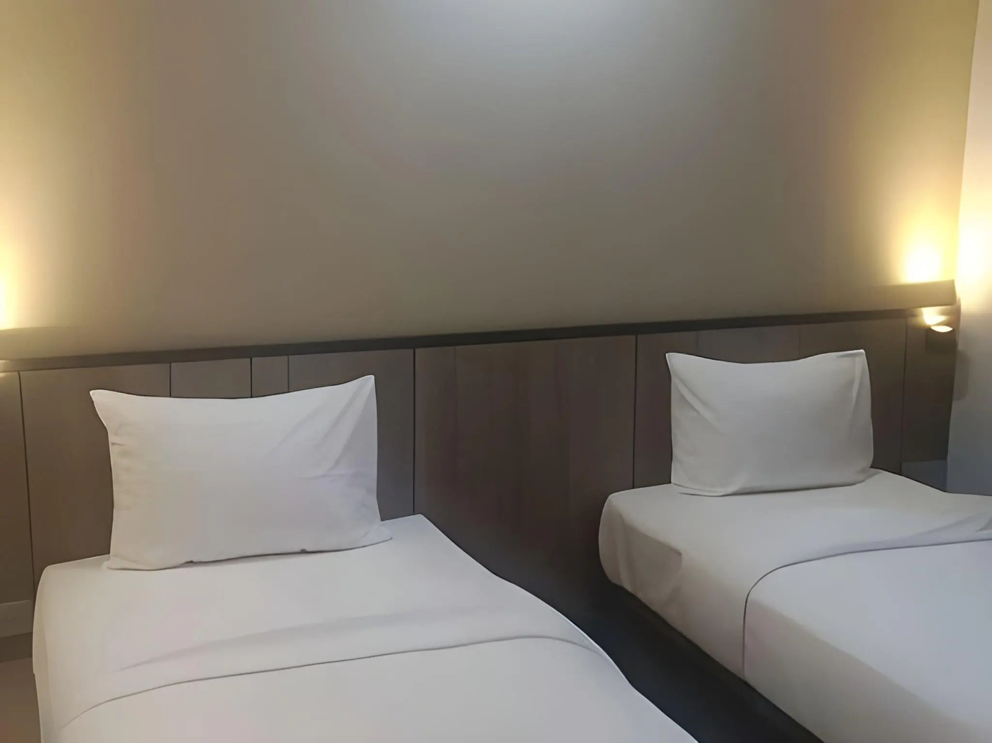 Photo - LeGreen Suite Sudirman