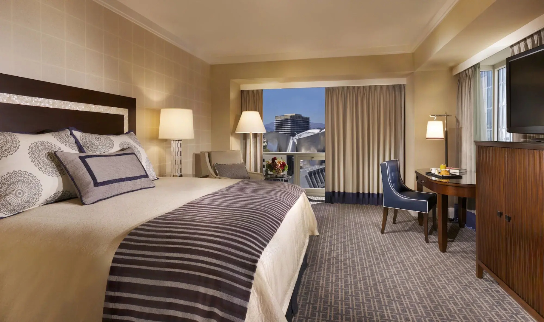 Photo - Omni Los Angeles Hotel