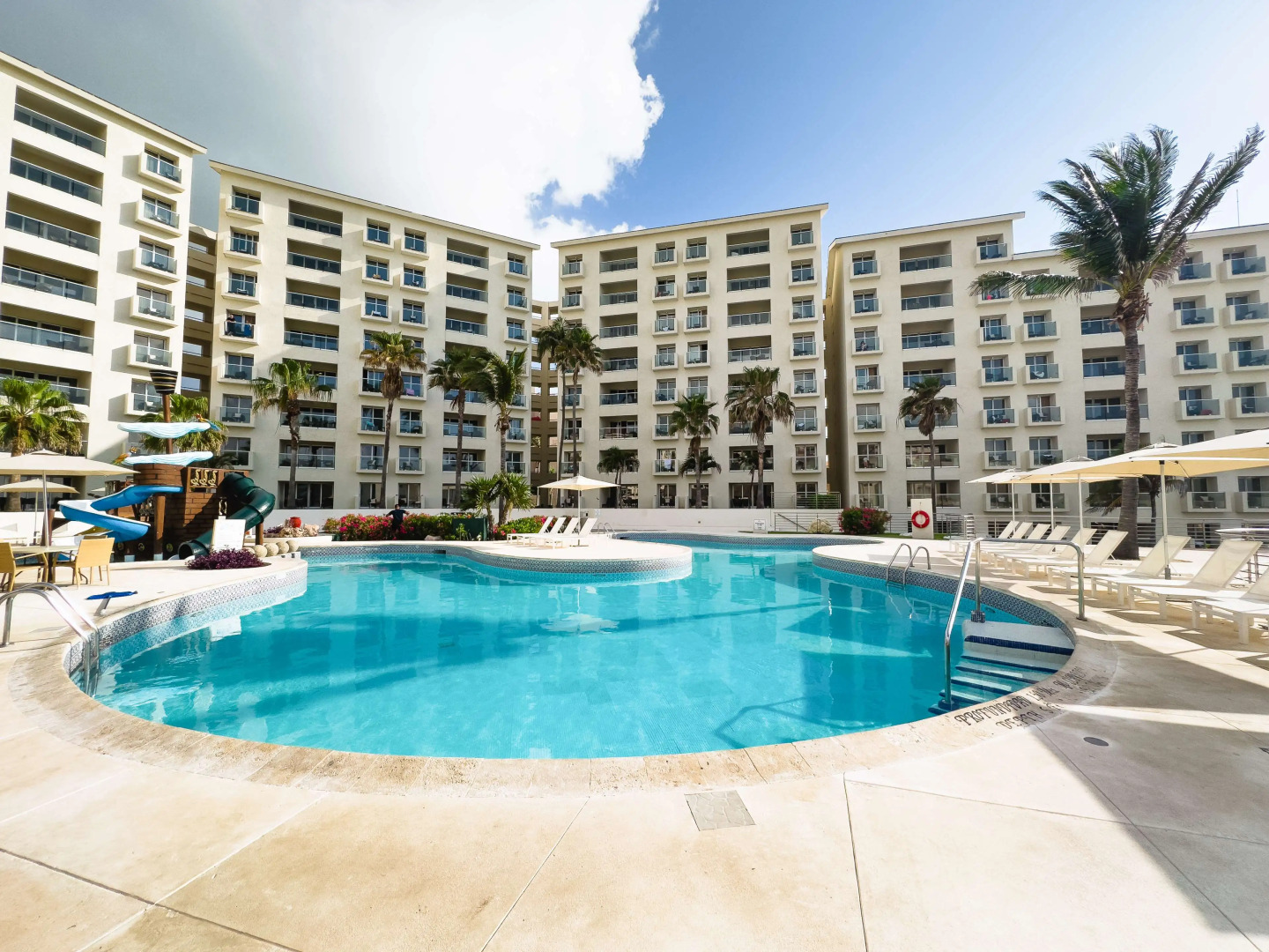 Photo - Emporio Cancun - Buy All Inclusive Option