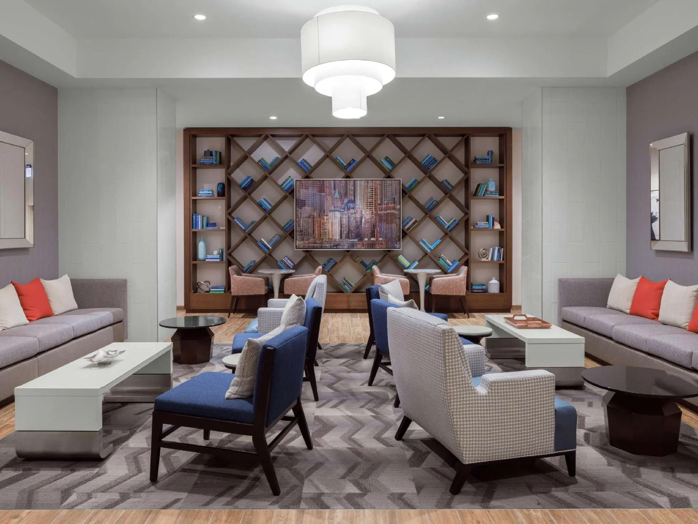 Photo - Hampton Inn Chicago McCormick Place