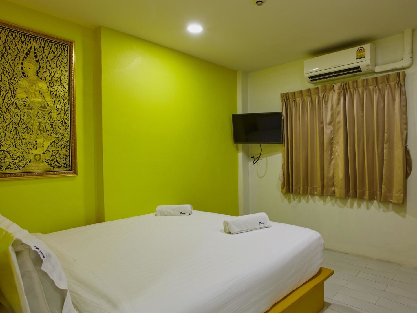 Photo - The Seven Luck