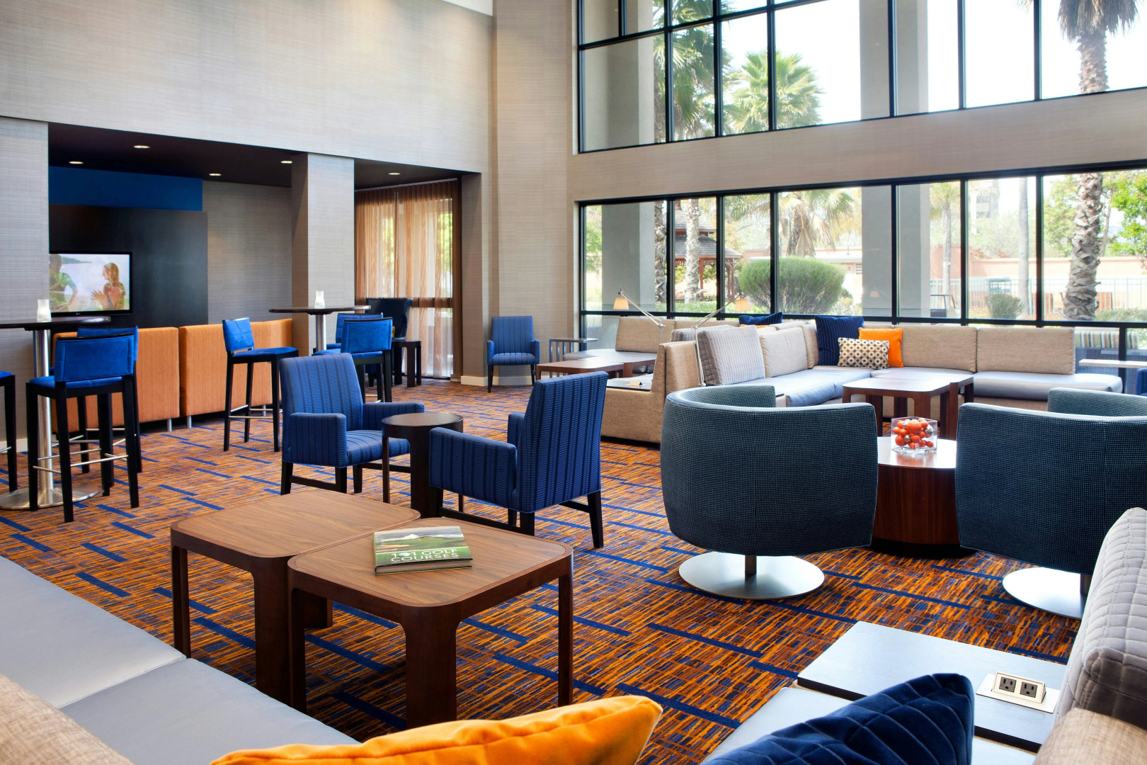 Foto - Courtyard by Marriott Oakland Airport